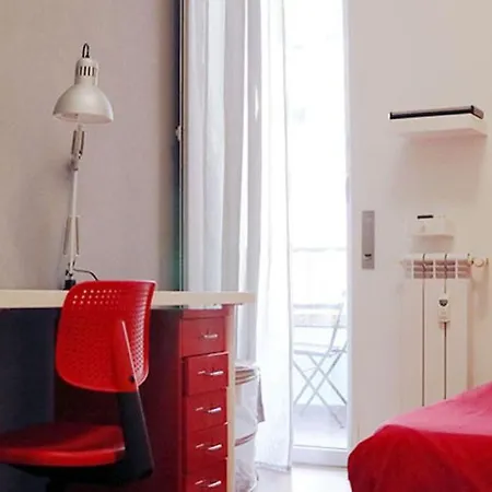 Kamchu Apartments: Viale Libia Guest house Rome