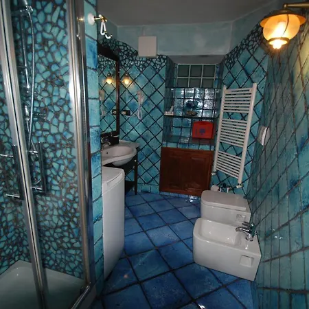 Hemingway House * Rome