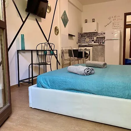 Sira Apartment *