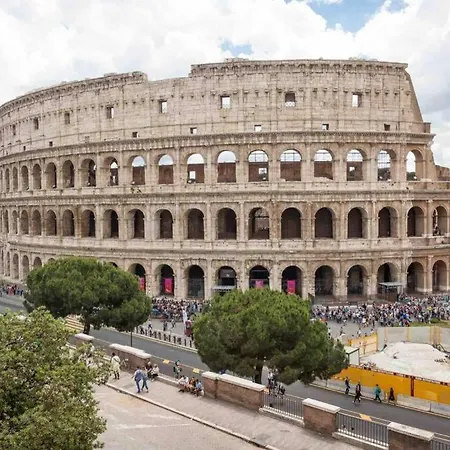 Amazing View Colosseo Apartment Rome