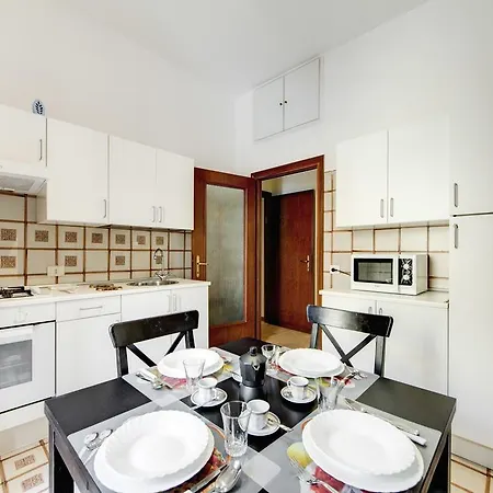 Colosseo Appartement *