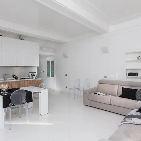 Apartamento Piazza Venezia White Roma