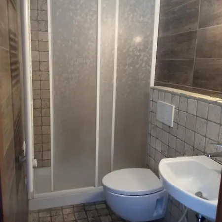 New Paradise Guest house