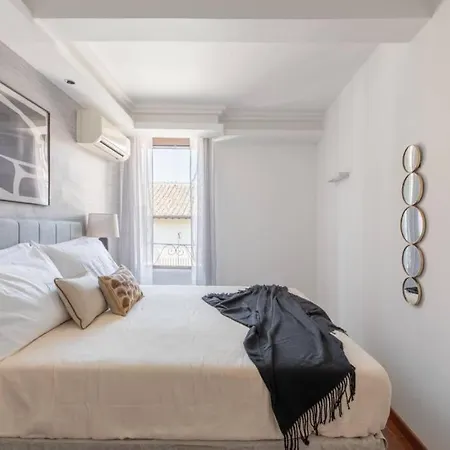 Apartment Iflat Light Near The Colosseum *