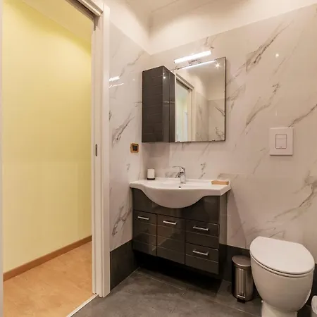 Apartamento Termini Station Elegant And Roomy