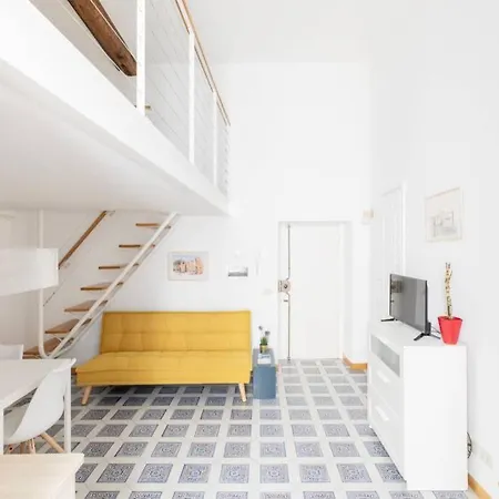 Apartment Iflat Yellow Monti Rome