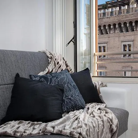 Piazza Venezia White Appartement *