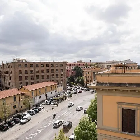 Artromano Hotel 2*