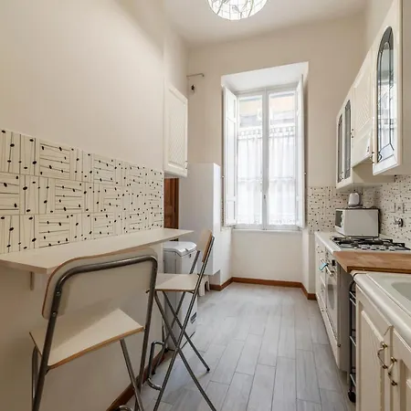 Termini And Elegant Apartamento
