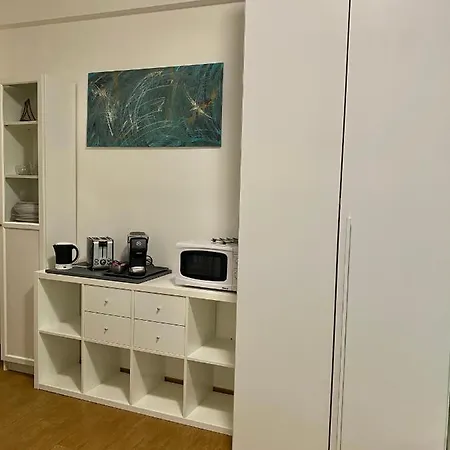 Sira Apartment *