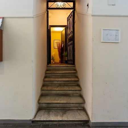 Colosseo Ohana Apartment *