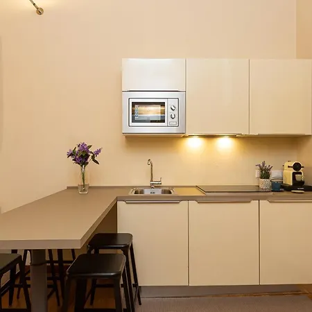 Spanish Steps Exclusive In Apartment Rome