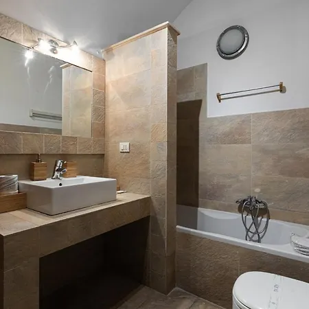 Trinita Dei Monti Piazza Di Spagna, 2* Ρώμη