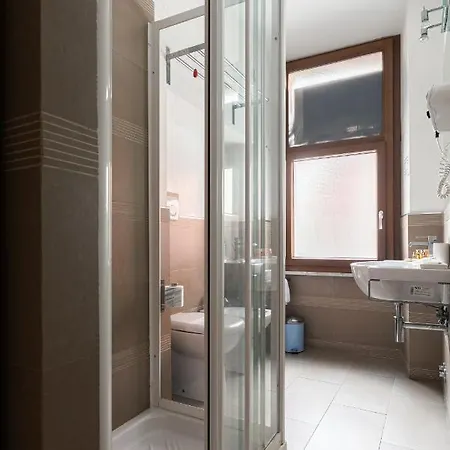 Trinita Dei Monti Piazza Di Spagna, 2* 罗马