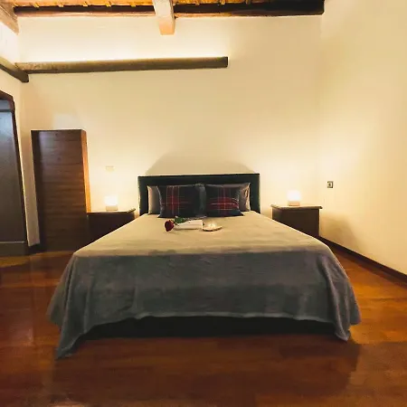 Trevi Fountain Luxury Apartment Rome