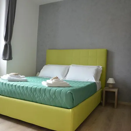 Sunnycornerinrhome *