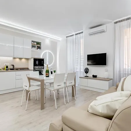 Apartment Bmga L The White Crown In Testaccio *
