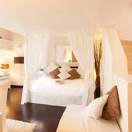 Apartment Navona Luxury Penthouse