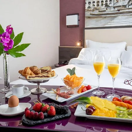 Hotel St Martin By Omnia