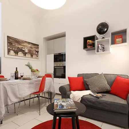 Grand Tour - Liberty Collection Apartment