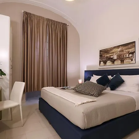 Grand Tour - Liberty Collection Apartment