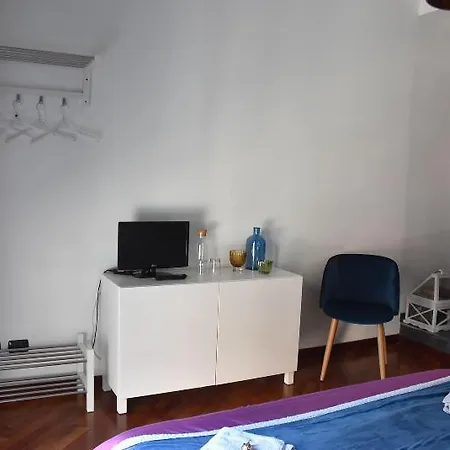 Bed & Breakfast Stasera A Casa Da M.e. Rome