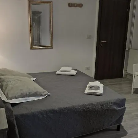 Casa Vicenza Rome