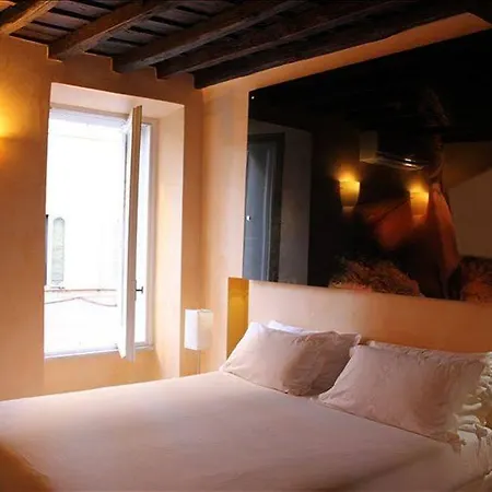 Trinita Dei Monti Piazza Di Spagna, 2* 罗马
