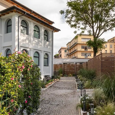 Livia Valeria Palace Aparthotel Rome