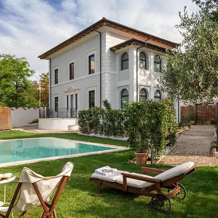 Livia Valeria Palace * Рим