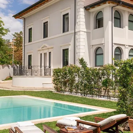 Livia Valeria Palace * Рим
