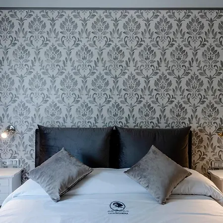 Relais La Fornarina * Rome