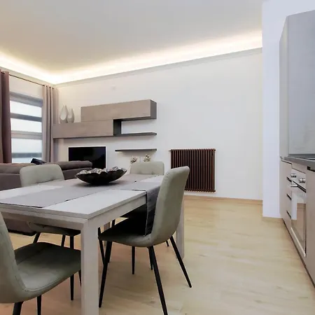 Aventino Contemporary Appartamento