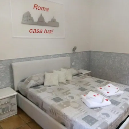 Little House Roma Rom