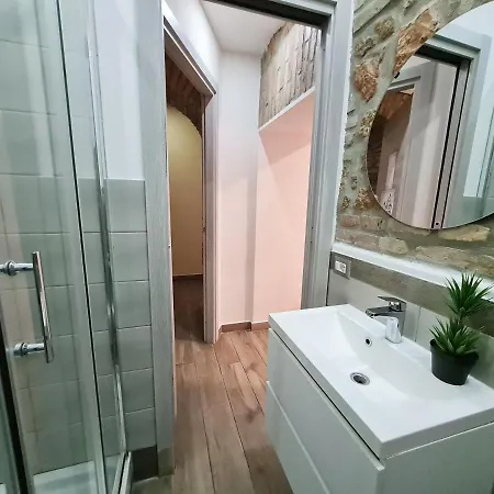 Giulya Guest house *