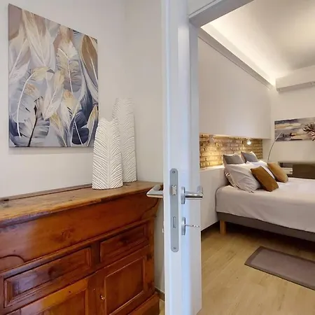 Aventino Contemporary