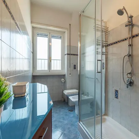 Apartman Roomy And Bright With Terrace