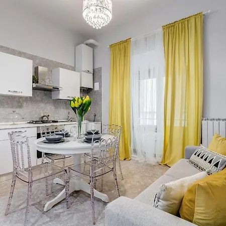 Crystal Trevi Fountain - Romedreamhome Apartment