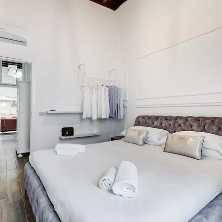 Trevi Fountain - Romedreamhome Apartment