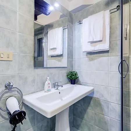 Apartment Trevi Fountain - Romedreamhome Rome