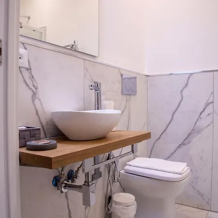 Ad Tritone Guest house 2*