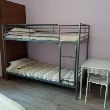 New Paradise Guest house *