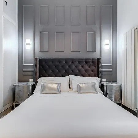 Luxury Trevi Fountain - Your Italian Holidays Apartment Rome