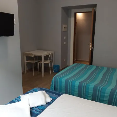 New Paradise Guest house *