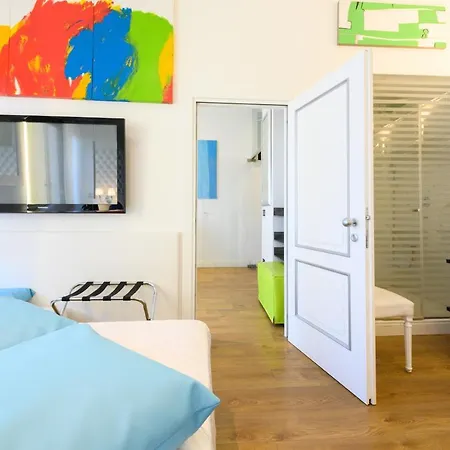 Domus Spagna Frattina 3* Rome