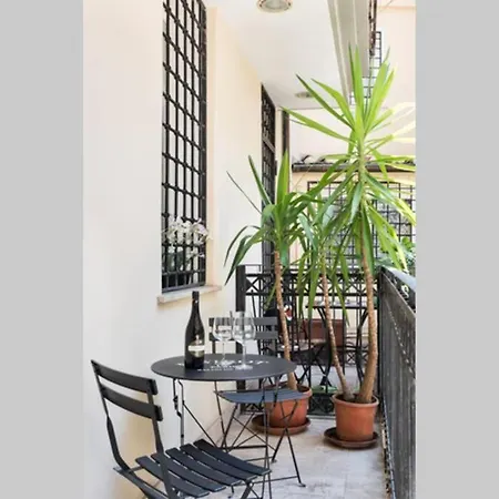 Lovely Colosseum Loft 아파트 로마