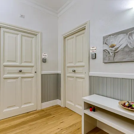 Rione Xxii Apartment Rome