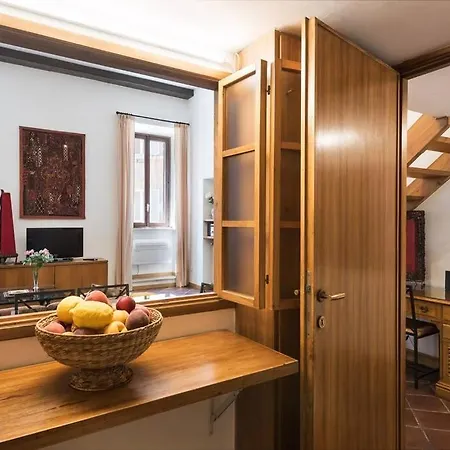 Apartment Idyllia -teatro Pompeo