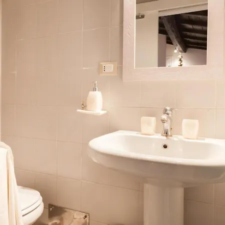 Navona Luxury Penthouse Apartment Rome