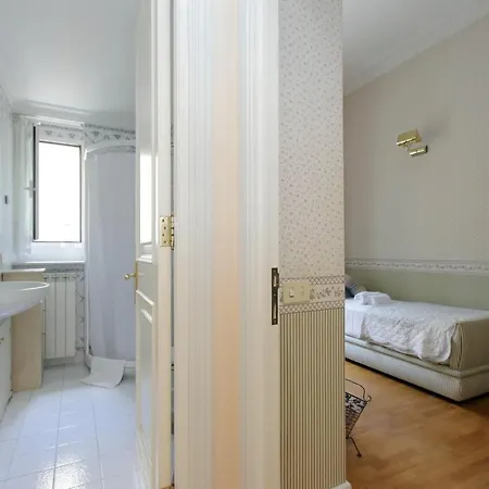 Vatican House Via Terenzio Apartament